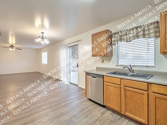 4th image of 40336 N Przewalski St
