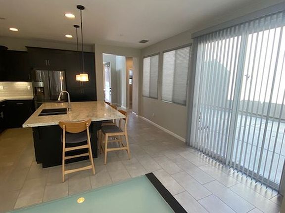 5th image of 1034 Bridlewood Dr