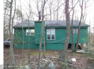 13 Equestrian Ln, Hedgesville, WV 25427