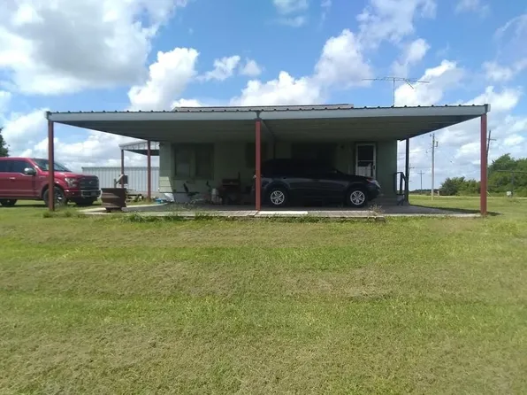 1146 County Road 444, El Campo, TX 77437