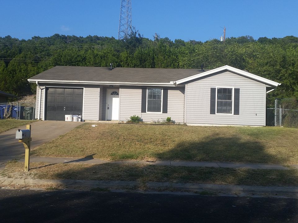1st image of 804 Traci Dr