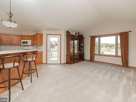 4th image of 23426 Eidelweiss St NW