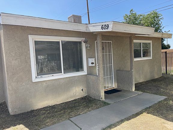 3rd image of 609 West St Front 609