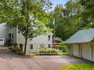 70 Lake Ave, Sunapee, NH 03782