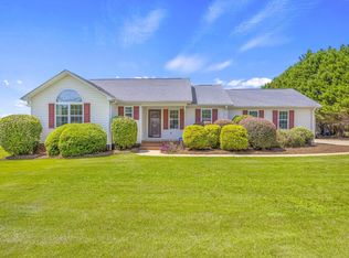 40 Pine Ridge Rd, Lyman, SC 29365