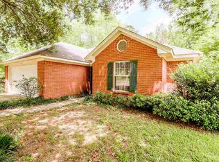 102 Dogwood Hill Dr, Florence, MS 39073
