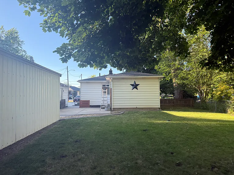 4417 W Rim St — Photo 24
