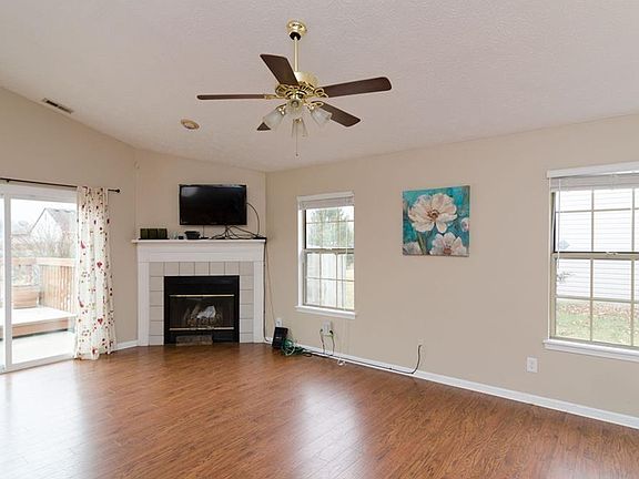 3rd image of 4307 Guion Lakes Blvd
