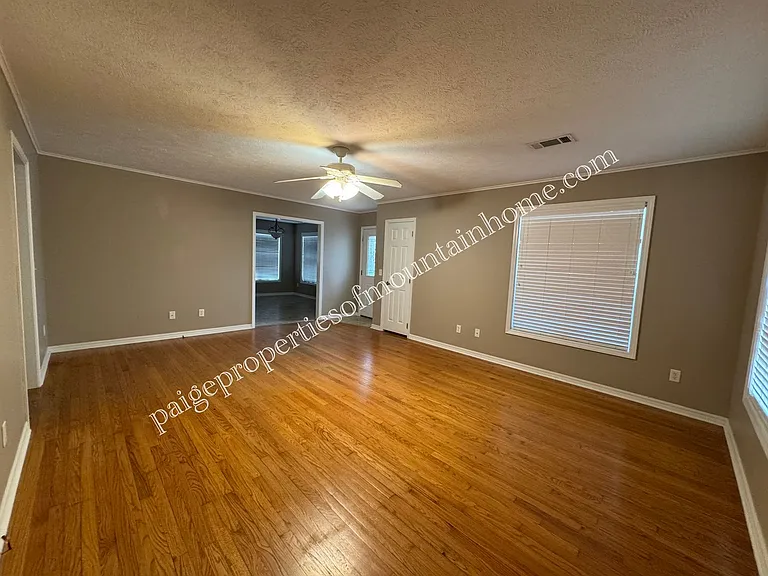 204 South St — Photo 16