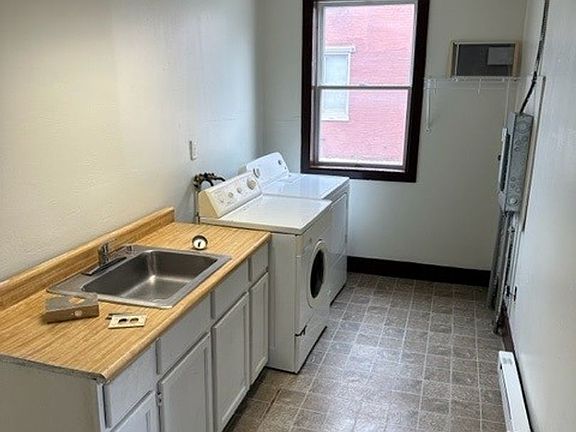 3rd image of 270 Calder St #272