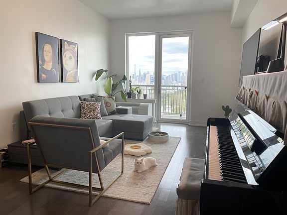 2nd image of 3312 Hudson Ave APT 10G