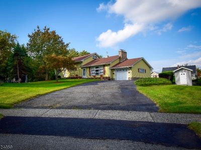 24 Chambers Ct, Clifton, NJ, 07013