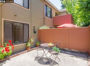 1708 Oakmont Dr APT 4, Walnut Creek, CA 94595