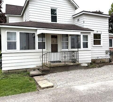 3rd image of 509 S Sycamore Ave