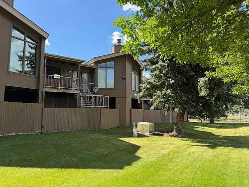 2920 N Fairview Dr Photo 1 2920 N Fairview Dr Photo 1