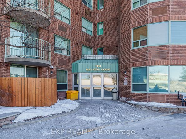 1440 Heron Rd #1004, Ottawa, ON K1V 0X2