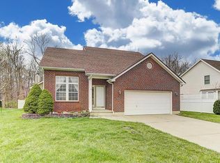 6401 Sterling Woods Dr, Clayton, OH 45315