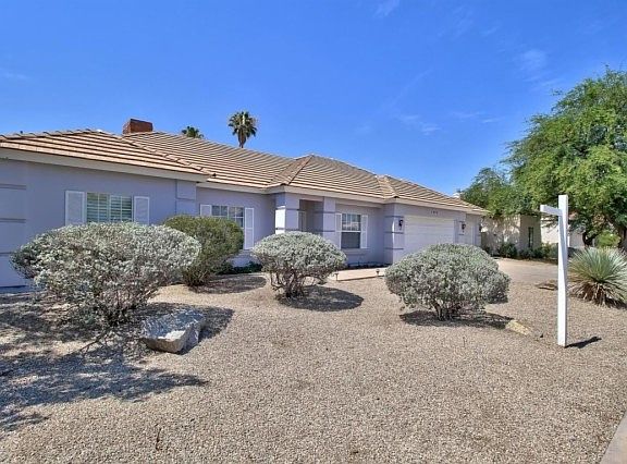 2nd image of 1235 E Balboa Dr