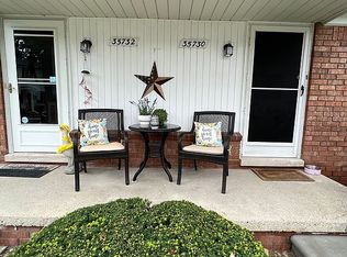 35730 Union Lake Rd, Harrison Township, MI 48045