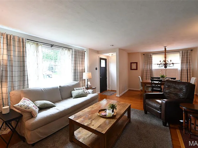 342 Greenleaf Dr — Photo 12