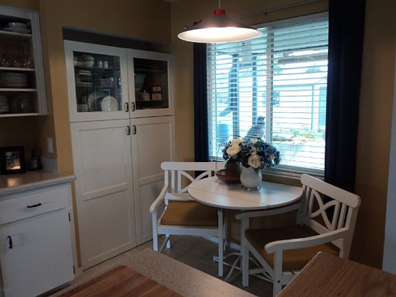 4th image of 7006 Spinnaker Blvd