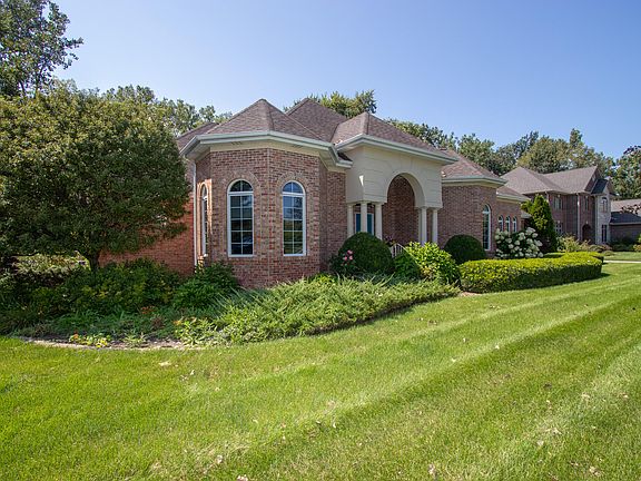 2nd image of 1910 Catkin Cir