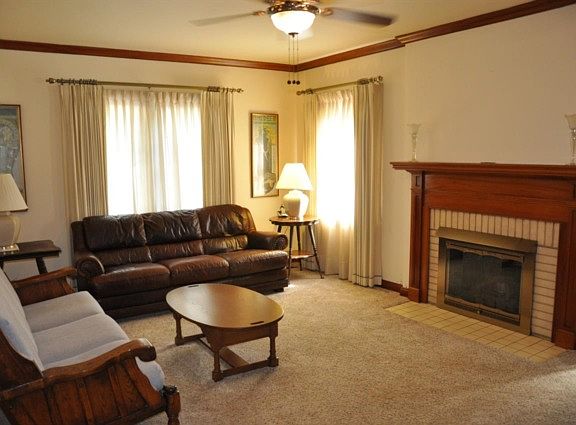 2nd image of 513 S Kelsey Ave