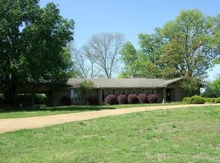 889 S Thomas St, Tupelo, MS 38801