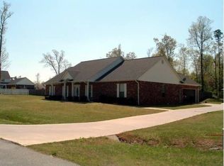 304 Terry Pond Cv, White Hall, AR 71602