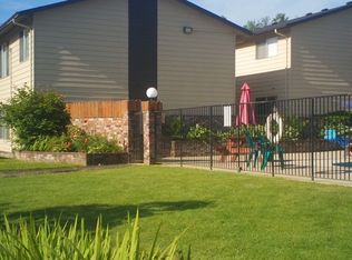 640 Olson Rd APT 38, Longview, WA 98632