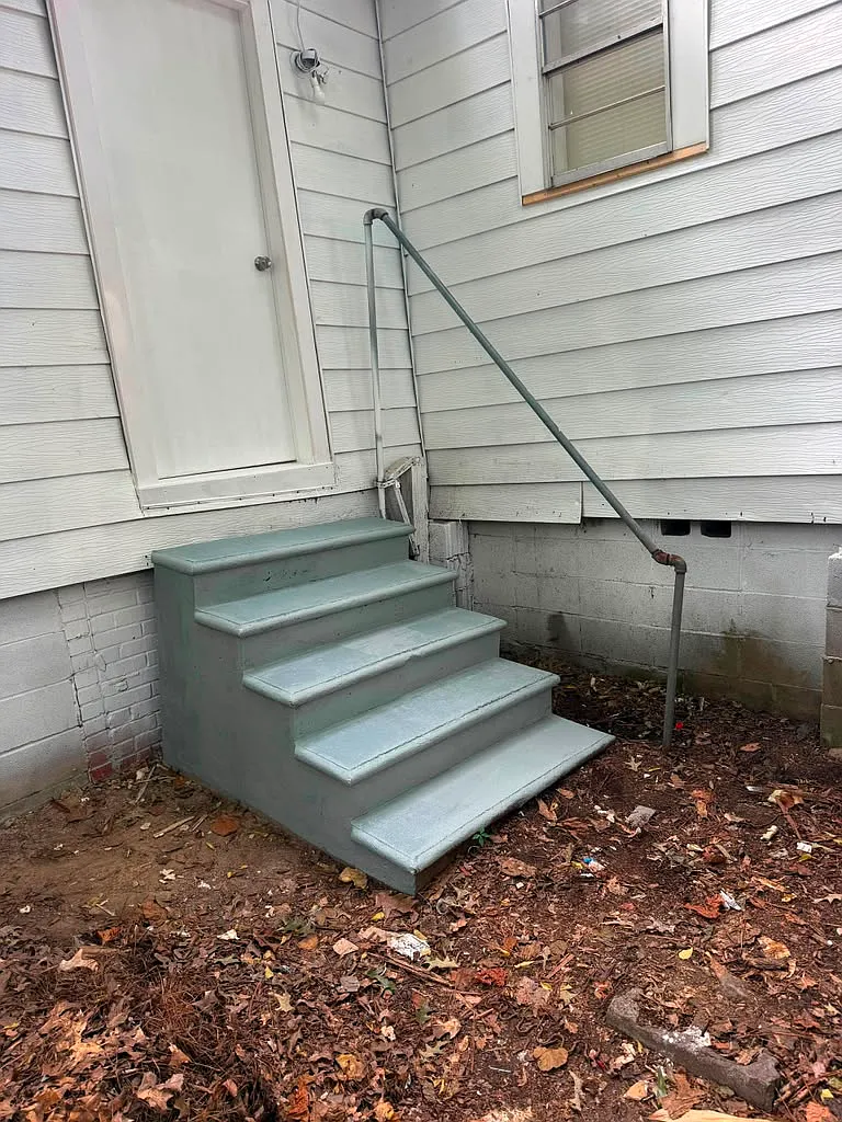 4 bed, 1248 sqft, $1,250 — Photo 2