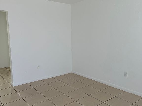 5th image of 1101 Euclid Ave #7