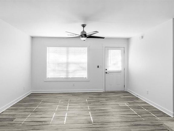 4th image of 284 Doster Ave