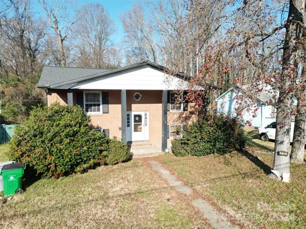 5701 Ilford St, Charlotte, NC 28215