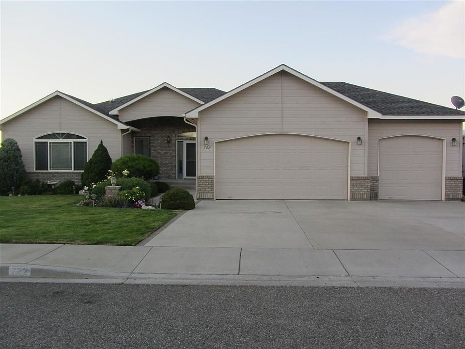 1st image of 722 Clermont Dr