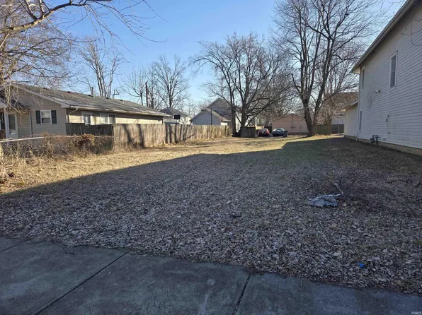 1214 Culver Dr, Evansville, IN 47713