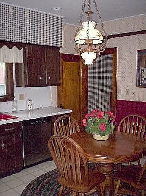 kitchen & eating area