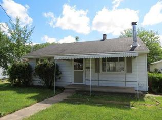 317 N Water St, Albany, IN 47320