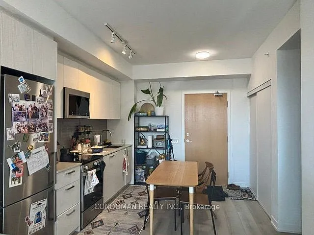 1787 Saint Clair Ave W #713 — Photo 2