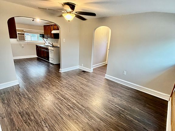 4th image of 203 Linderman Ave Floor 2