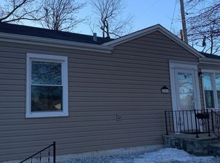 10510 Saint Philip Ln, Saint Ann, MO 63074