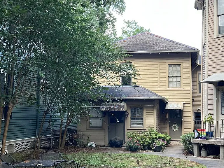 63-65 Allard Blvd — Photo 1