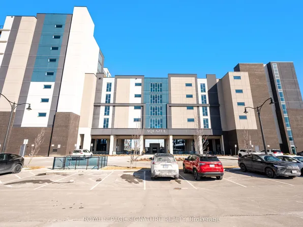 16 Concord Pl #630, Grimsby, ON L3M 0J1