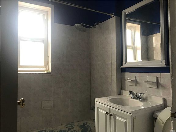 2nd image of 2543 100th St