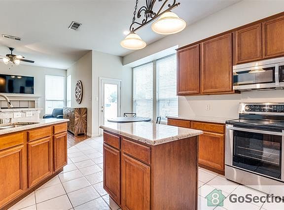 4th image of 1055 Providence Blvd