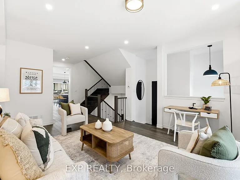 31 Shand Ln — Photo 10