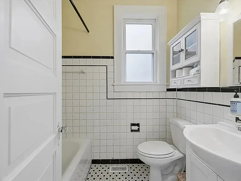 624 Georgia Ave #A — Photo 11