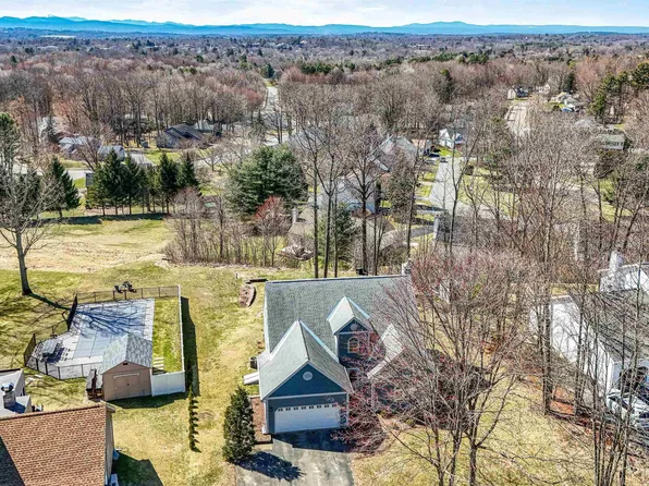 34 Corduroy Road, Essex Junction, VT 05452