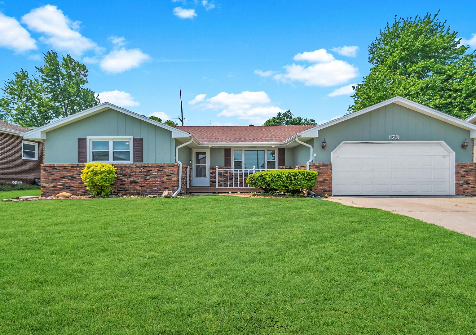 173 S Tomagene Dr, Bourbonnais, IL 60914 Zillow