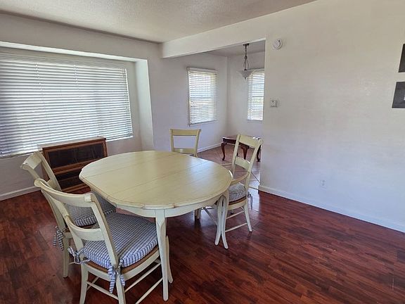 3rd image of 6639 E Olympic Blvd